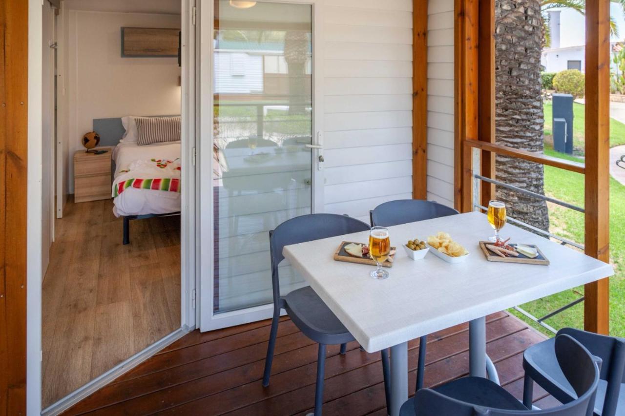 Camping Vila Village Sant Feliu de Buixalleu Luaran gambar